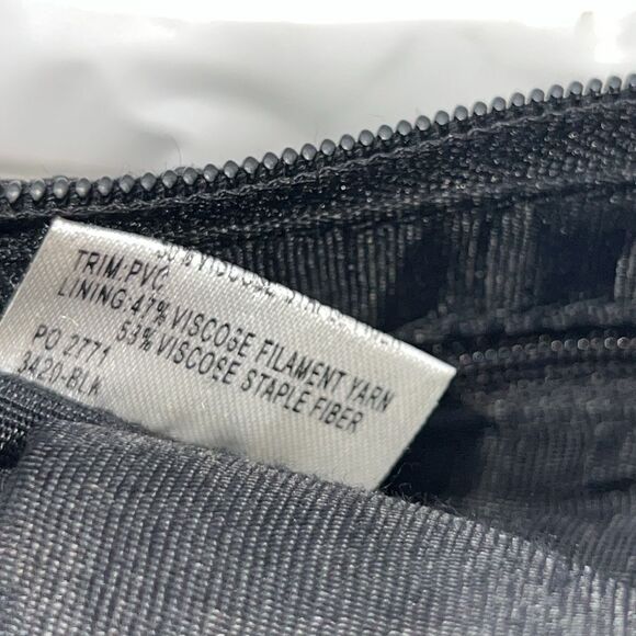 THE SAK Black Woven Knit Convertible Clutch Wristlet Small Bag - Picture 6 of 8